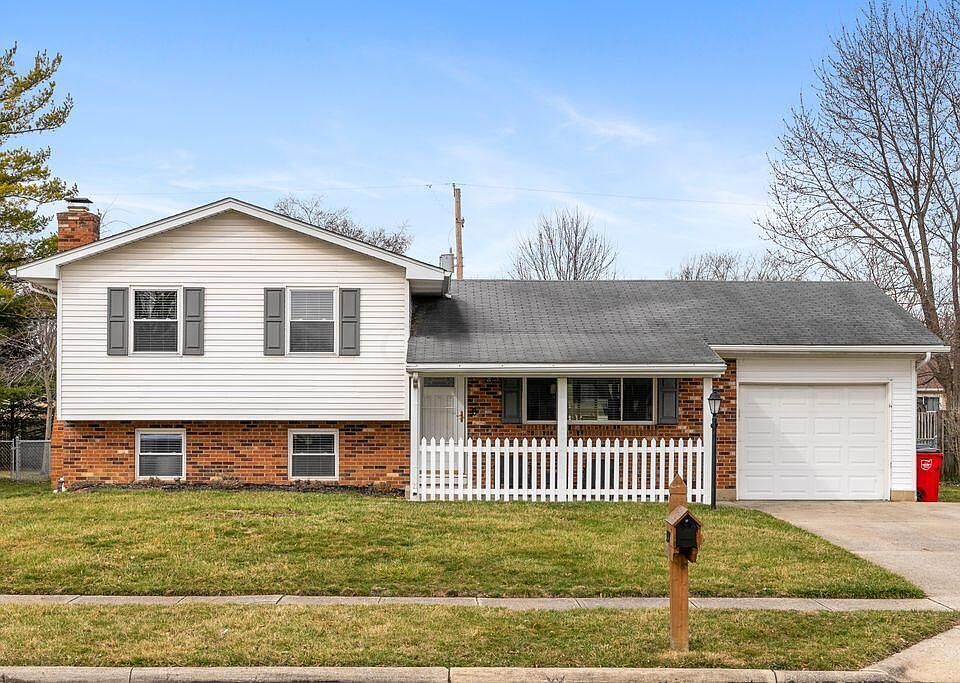 1st image of 3297 Simmons Dr