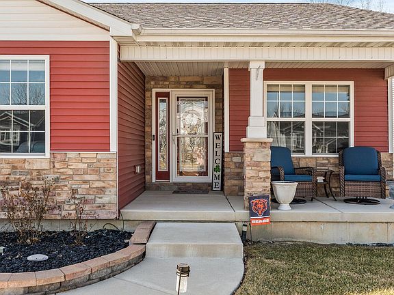 2nd image of 7534 Clark Ct