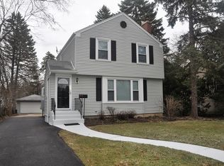 445 S Lombard Ave, Lombard, IL