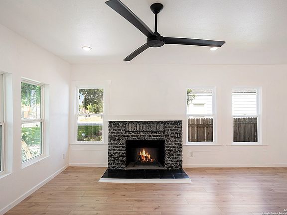 5th image of 1645 W MAGNOLIA AVE