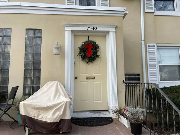 71-40 252 Nd Street #16A, Bellerose, NY 11426