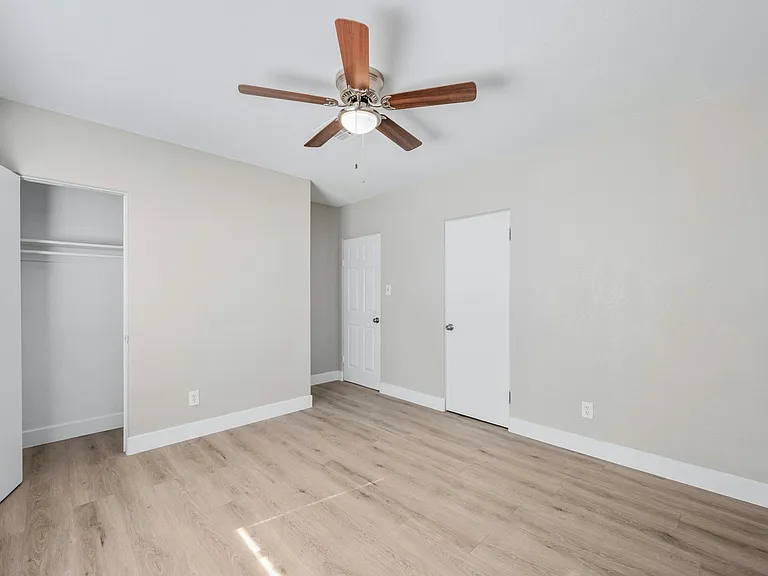 3836 N 15th Ave #7 — Photo 14