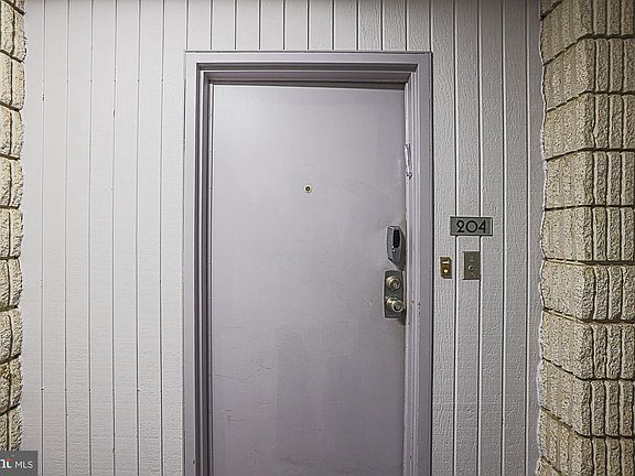 3rd image of 6300 Red Cedar Pl Unit 204