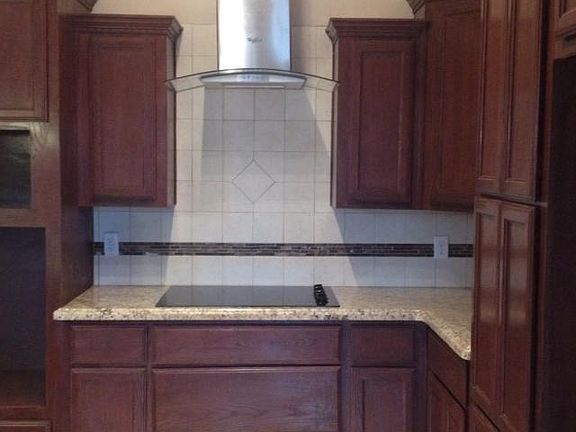 2nd image of 308 Cavazos St