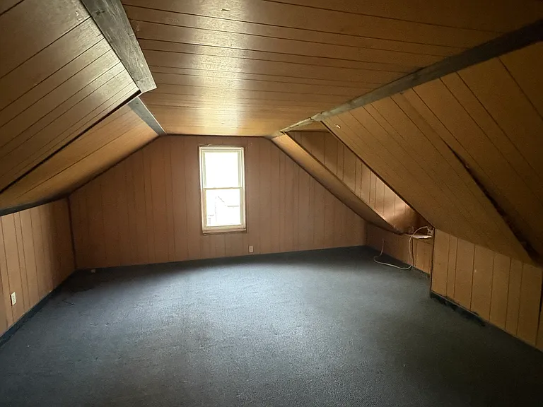424 S Jameson Ave — Photo 13
