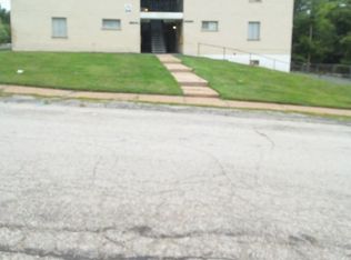 7151 Lexington Ave, Saint Louis, MO 63121