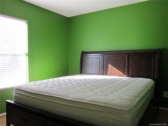 5th image of 2809 Buckleigh Dr