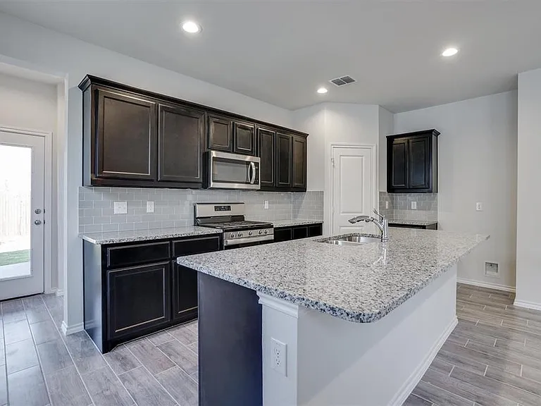 2111 River Pine Rd — Photo 18