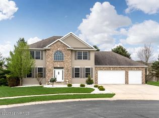 2041 Century View Ln NE, Rochester, MN 55906