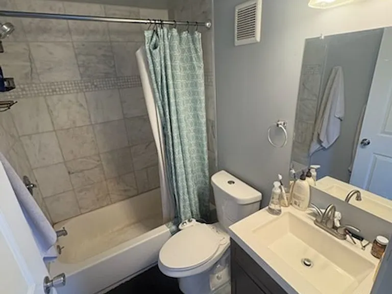 635 W Girard Ave #A — Photo 4