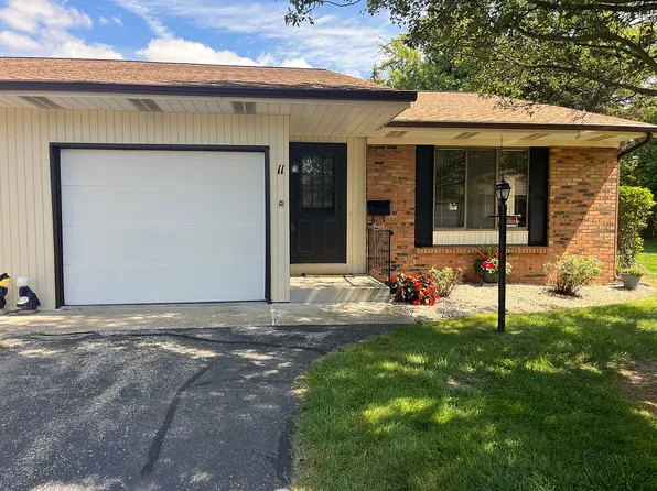52 Old Mill Dr Unit 11, Holland, MI 49423