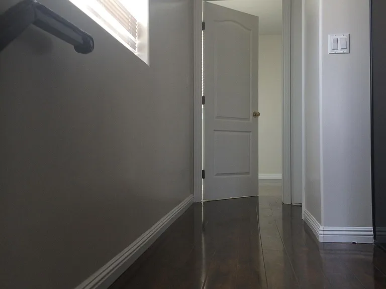 628 W 84th St — Photo 3