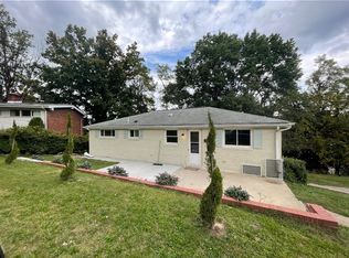 920 Fawcett St, Coraopolis, PA 15108