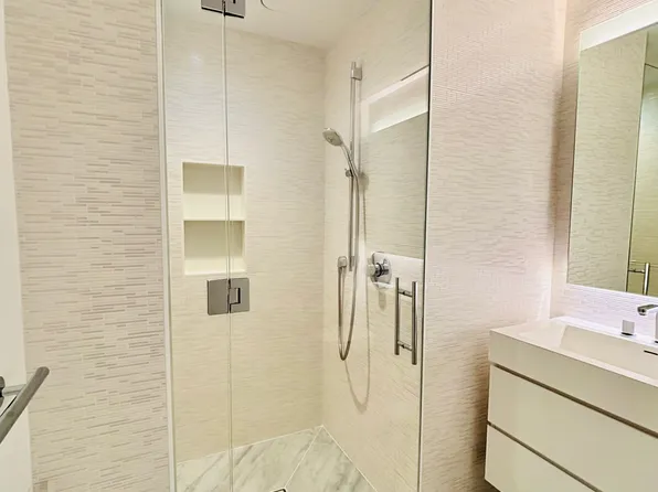 242 West 53rd Street image 20 of 20