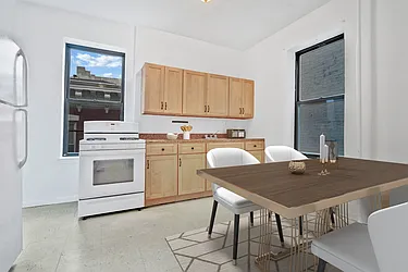 Rented by Brownstone Property Group