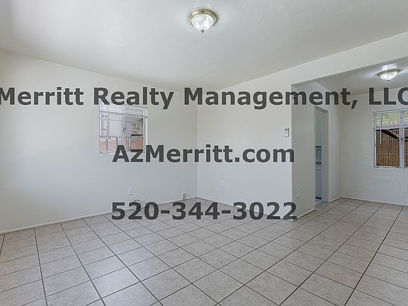 5th image of 1204 N Winstel Blvd Unit 3
