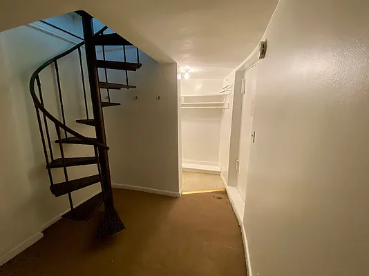 Rented by Charles Coutinho LLC | media 27