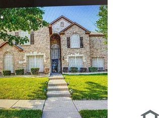 100 Hartley Ln, Red Oak, TX 75154