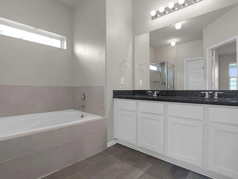 430 Walnut Branch Dr — Photo 15