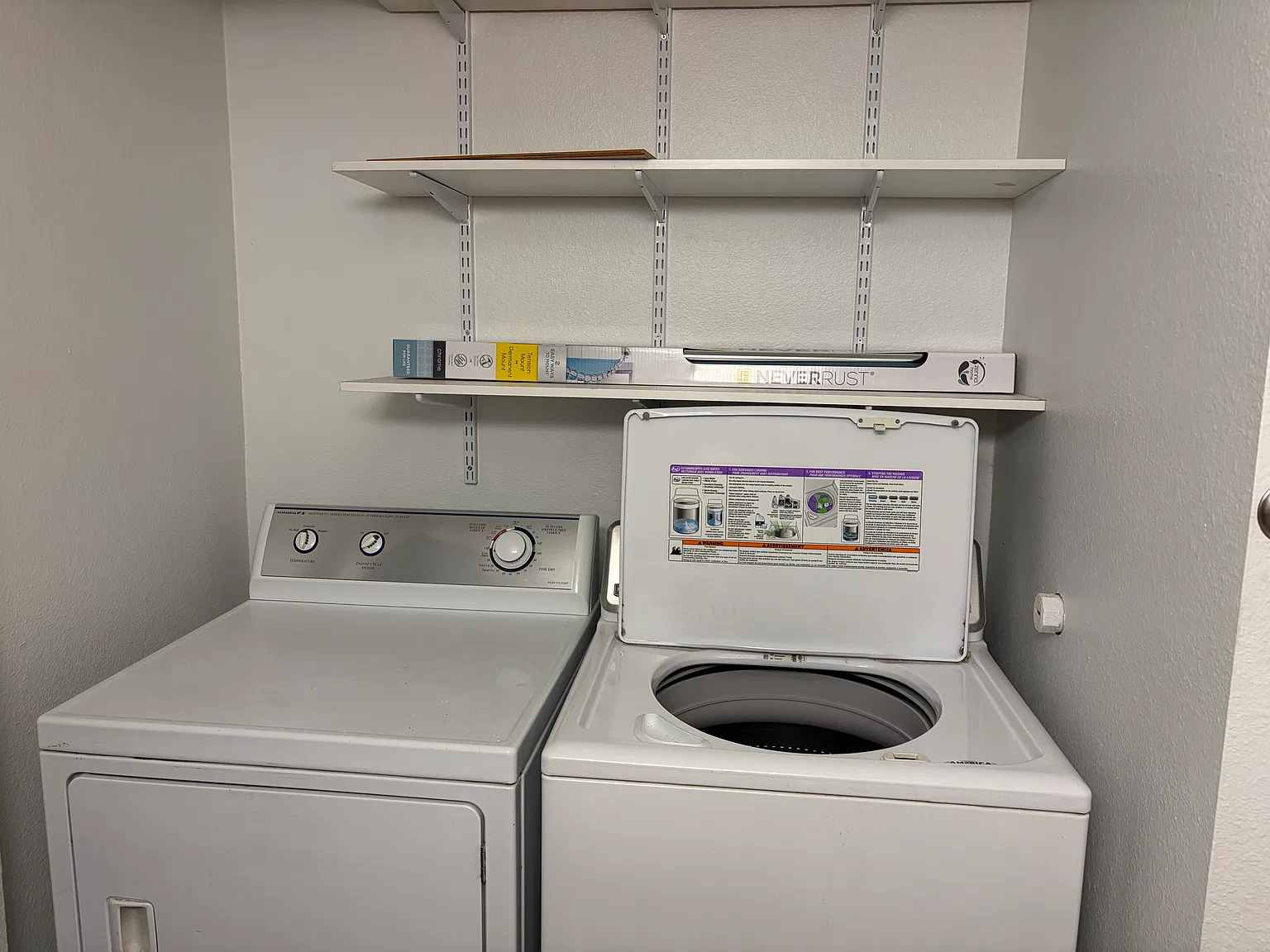 2 bed, 800 sqft, $2,100 — Photo 3