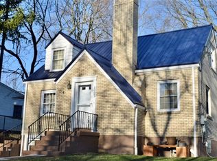 1025 Wetzel Rd, Pittsburgh, PA 15209