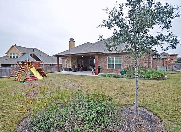 5th image of 2916 Winding Shore Ln