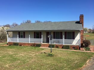 206 Adams Ct, Inman, SC 29349