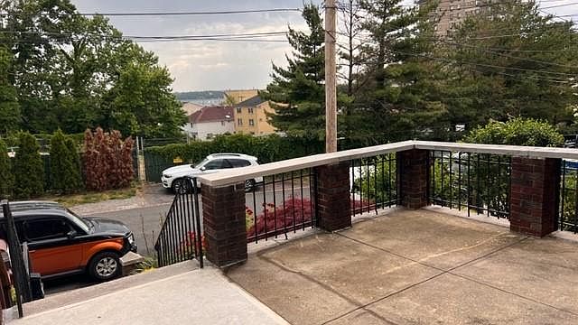 1st image of 32 Wiman Pl #1F