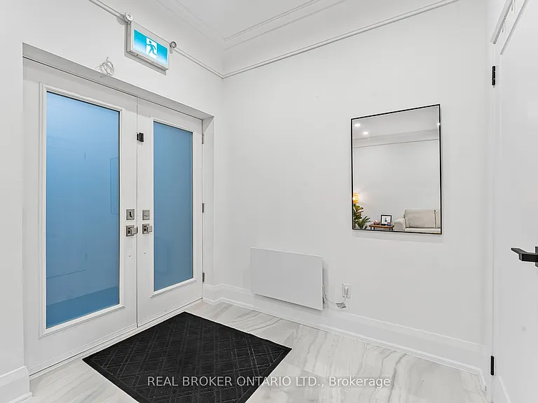 330 Maple Ave #BASEMENT — Photo 6