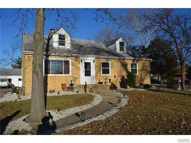 4607 Butler Hill Rd photo 1