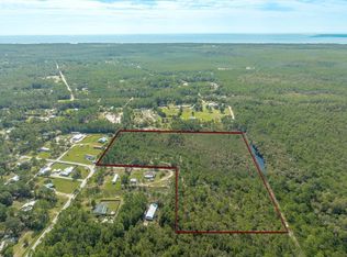 317 Paradise Ln, Apalachicola, FL 32320