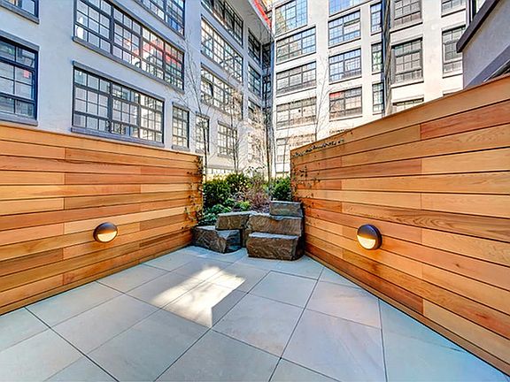 3rd image of 51 Jay St APT 1L