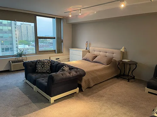 3600 N Lake Shore Dr #999 Photo 1