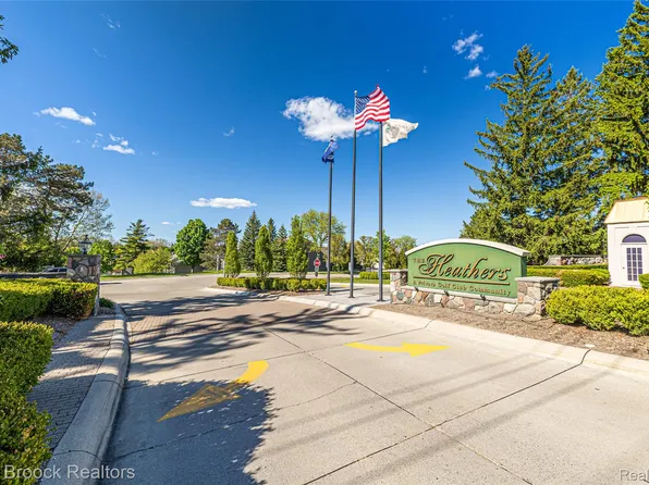 2456 Inglehill Point, Bloomfield Hills, MI 48304