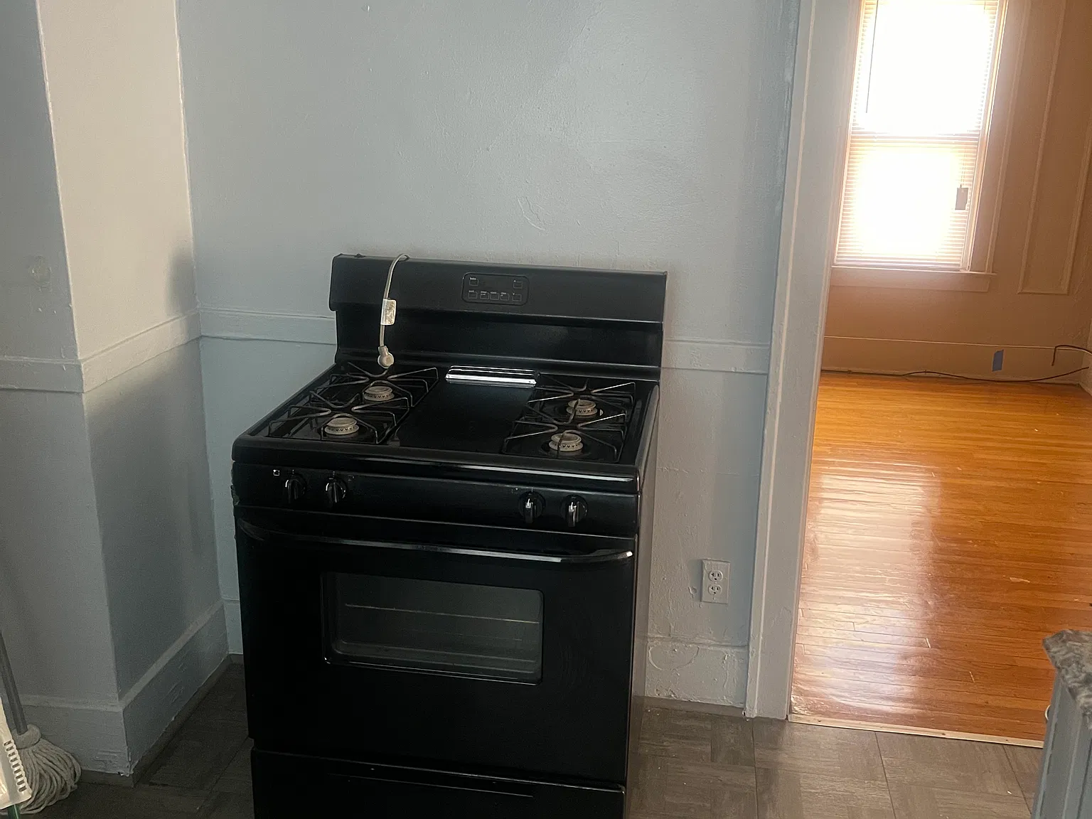 2 bed, 1906 sqft, $1,030 — Photo 4