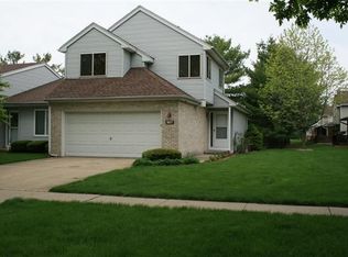 1817 Tahoe Ct, Champaign, IL