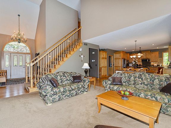 5th image of 8204 Ideal Ct