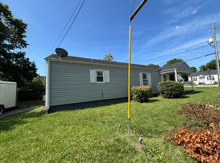 1001 N English St, Greensboro, NC 27405