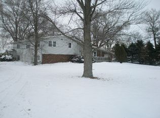 37223 N 1830 East Rd, Hoopeston, IL 60942