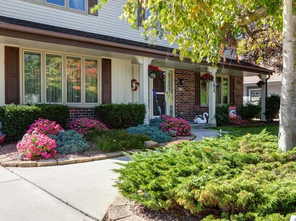 9019 West Whitaker AVENUE, Milwaukee, WI 53228