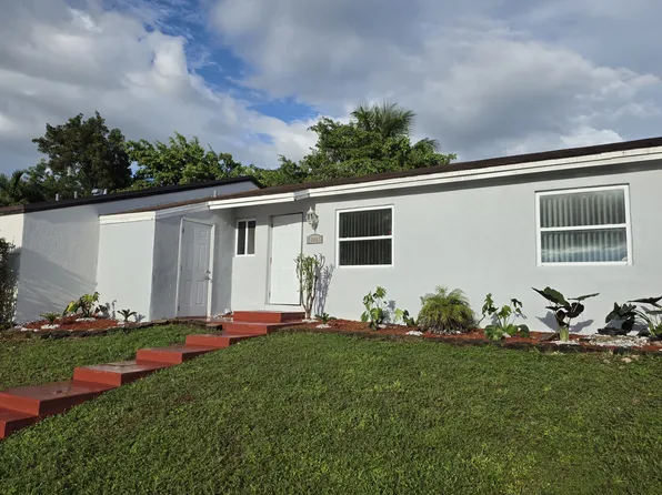 20845 Grouper Dr, Cutler Bay, FL 33189