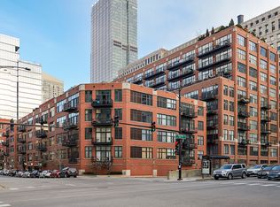 333 W Hubbard St #610-611, Chicago, IL 60654
