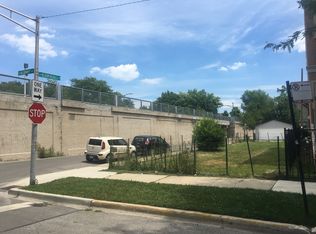1759 N Albany Ave, Chicago, IL 60647