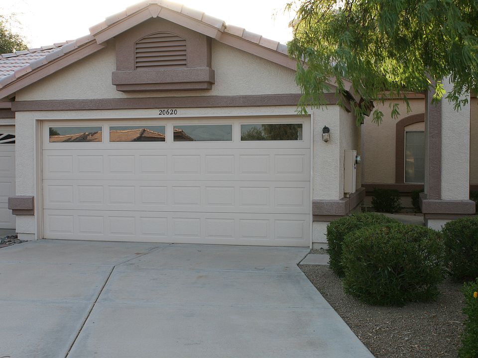 1st image of 20620 N 103rd Ln