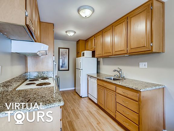 5th image of 6000 Canterbury Dr Unit D216