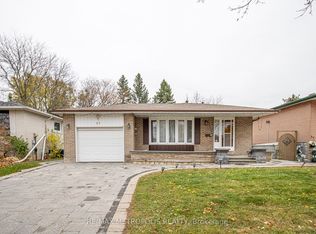 37 Albacore Cres, Toronto, ON M1H2L2