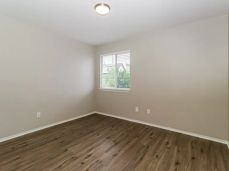 1416 Miss Allisons Way — Photo 12