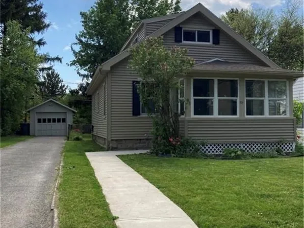 91 Whiteford Rd, Rochester, NY 14620