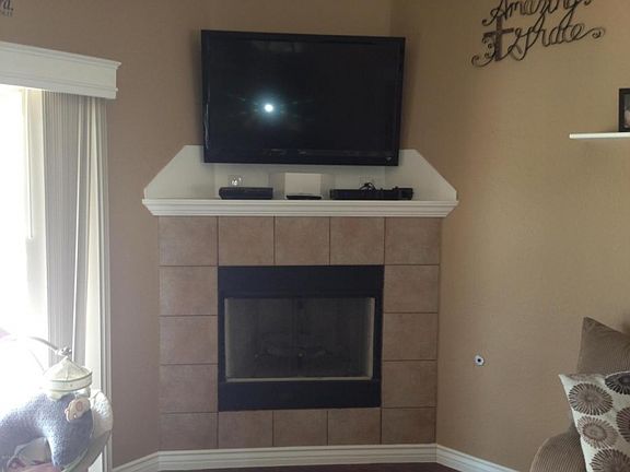 4th image of 43938 N 18th St
