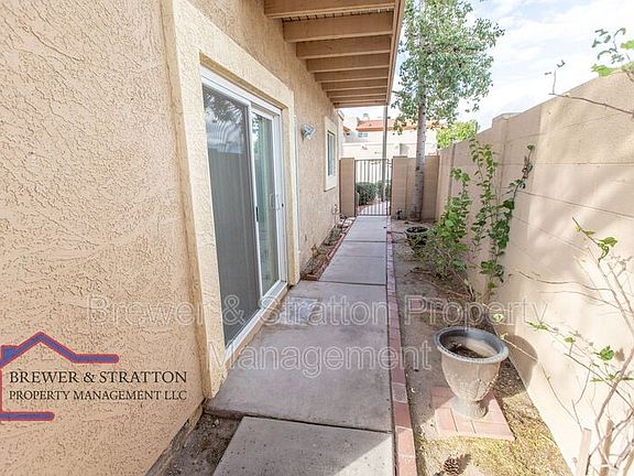 4th image of 10204 N 12th Pl Unit 1
